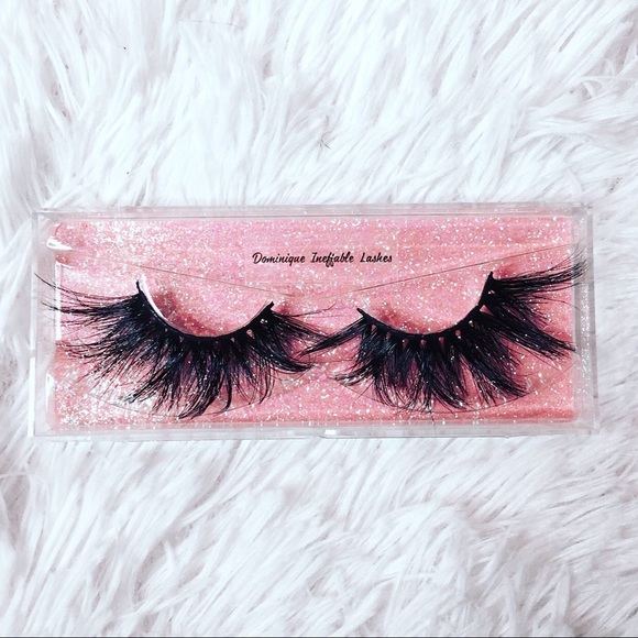 Flirty Lashes ‼️DEAL‼️ - Picture 1 of 1